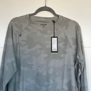 Rhone men’s BNWT reign long sleeve shirt medium gray camo